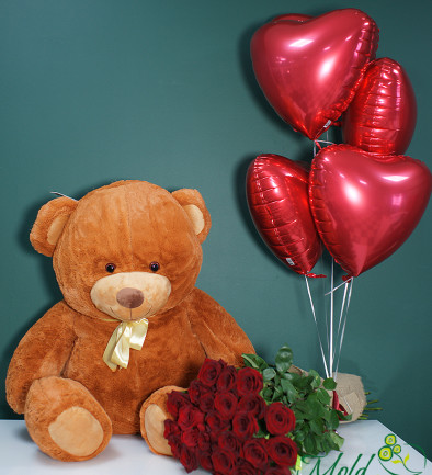 Set: Bouquet of 25 premium Dutch red roses 80-90 cm, bear h=120 cm, and 5 heart-shaped foil balloons photo 394x433